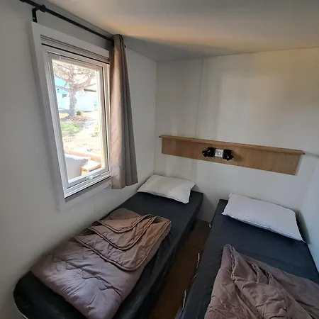 Kamp alanı Mobilhome,3ch, 6pl, Camp 5 Etoiles, Piscines, Club Enfants