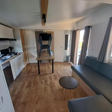 Kamp alanı Mobilhome,3ch, 6pl, Camp 5 Etoiles, Piscines, Club Enfants